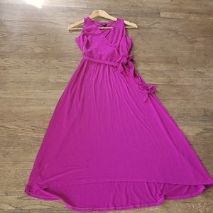 Ann Taylor tie waist, v neck maxi. Pink. W sm petite